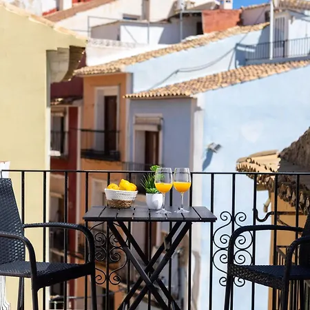 Old Town- San Benet * Villajoyosa (La Vila Joiosa)